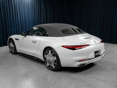 Certified 2026 Mercedes-Benz Maybach SL 680 image 14