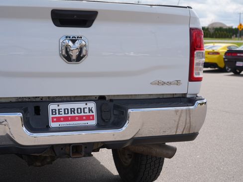 Used 2023 RAM 2500 Big Horn w/ Cold Weather Group AWD/4WD image 10