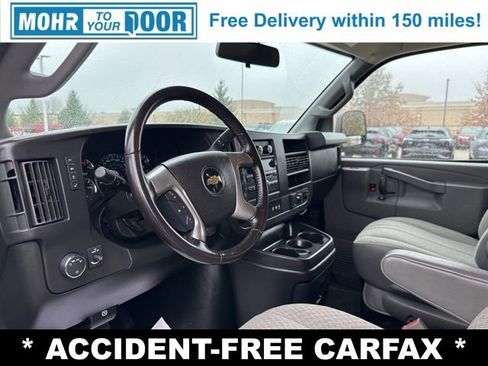 Used 2017 Chevrolet Express 3500 LT w/ LT Preferred Equipment Group image 13