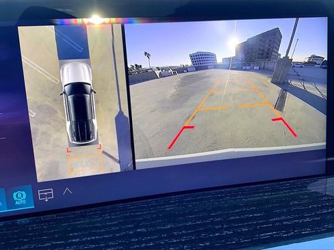 New 2026 Cadillac Escalade IQL Sport 1 w/ LPO, ONYX Package image 27