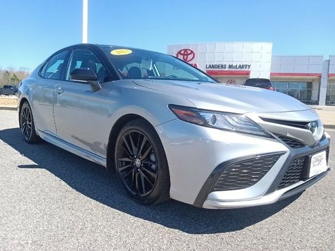 Used 2023 Toyota Camry XSE w/ Navigation Package image 1