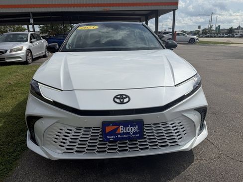 Used 2025 Toyota Camry XSE w/ Premium Plus Package FWD image 8