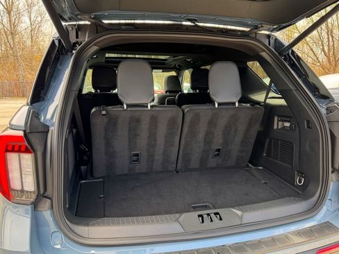 Certified 2025 Ford Explorer ST AWD/4WD image 24