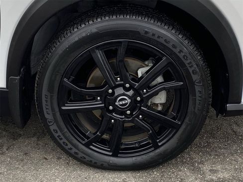 Certified 2023 Nissan Kicks SR image 7