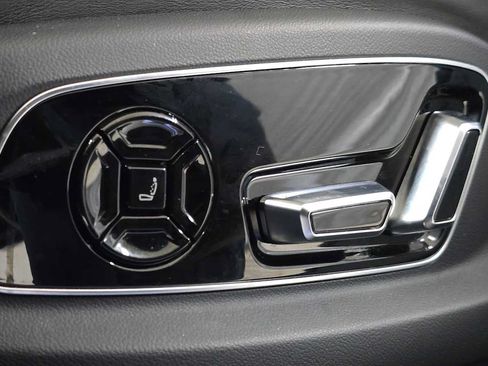 Used 2020 Audi S8 L w/ S8 Executive Package AWD/4WD image 26