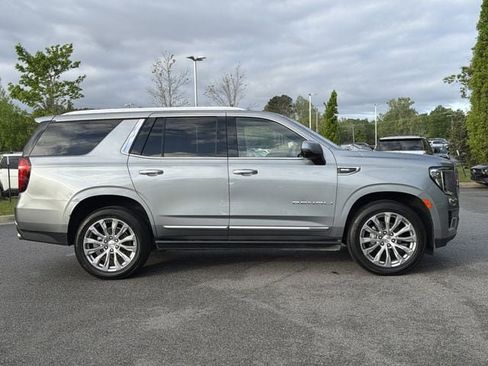 Used 2023 GMC Yukon Denali w/ Max Trailering Package image 2