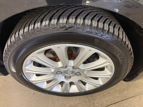 Used 2013 Buick LaCrosse Leather FWD image 14