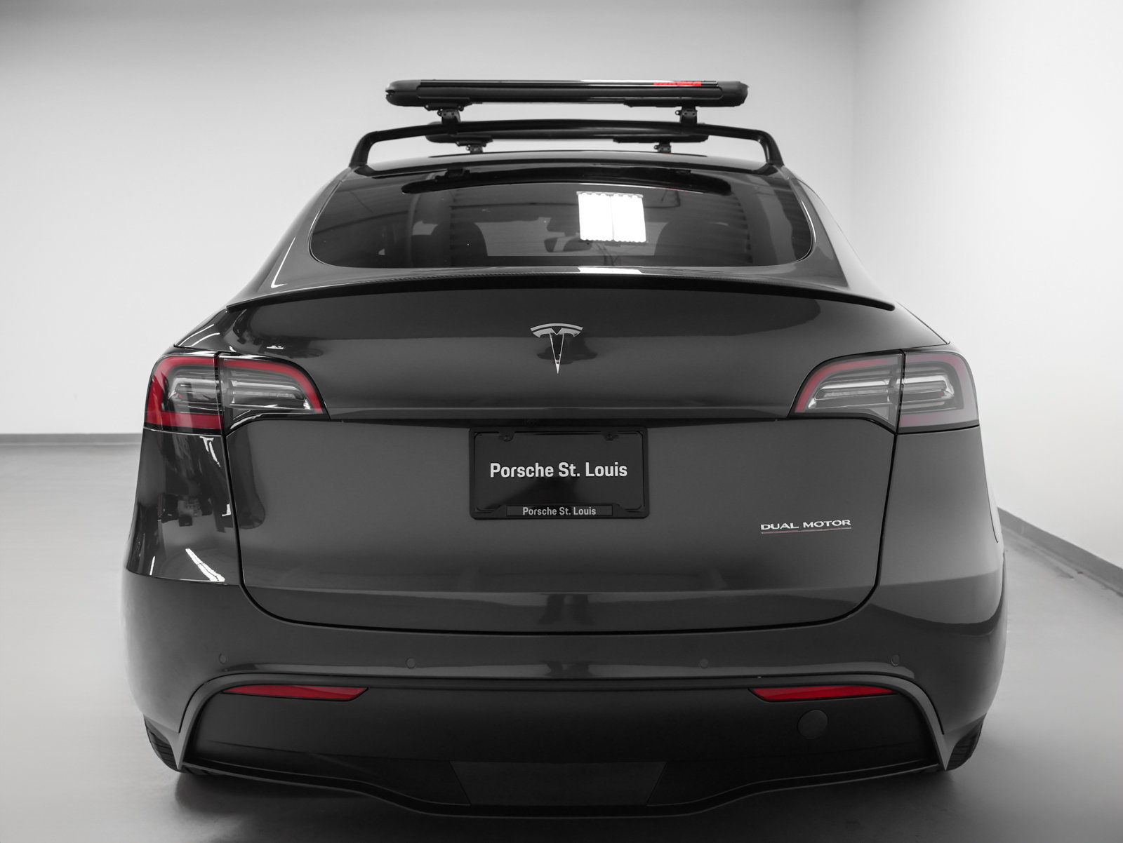 Used 2022 Tesla Model Y Performance AWD/4WD image 11