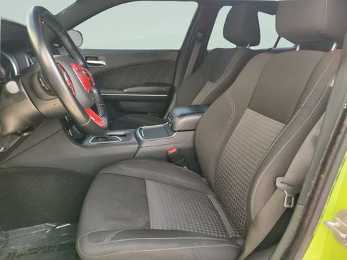 Used 2023 Dodge Charger SXT RWD image 24