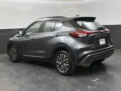 Used 2024 Nissan Kicks SR image 6