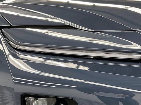 Used 2025 Toyota Crown Signia XLE image 29