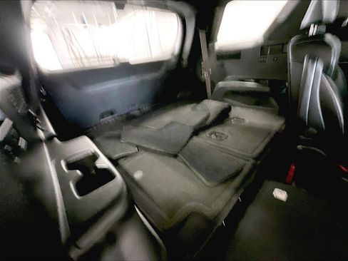 Used 2025 Hyundai Palisade Calligraphy AWD/4WD image 16