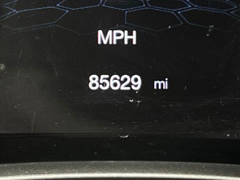 Used 2018 Jeep Compass Latitude w/ Popular Equipment Group image 11