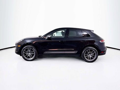 New 2025 Porsche Macan image 2