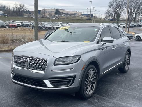 Used 2020 Lincoln Nautilus Reserve image 3