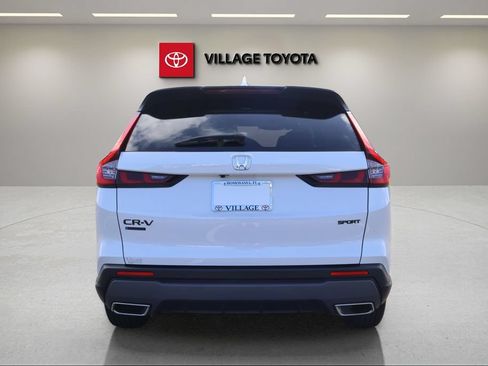 Used 2026 Honda CR-V Sport image 4