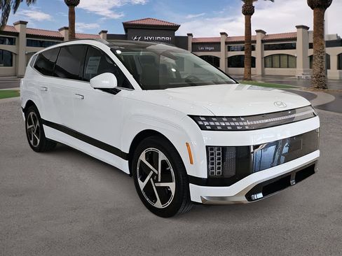 New 2026 Hyundai Ioniq 9 SEL AWD/4WD image 2