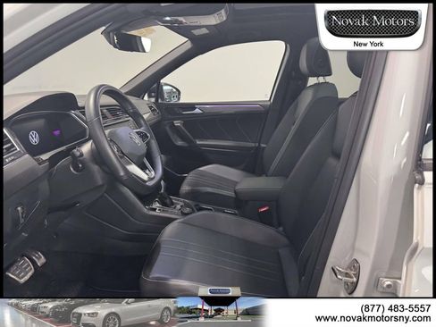 Used 2022 Volkswagen Tiguan SE R-Line image 12