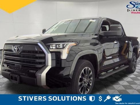 Used 2025 Toyota Tundra Limited AWD/4WD image 3