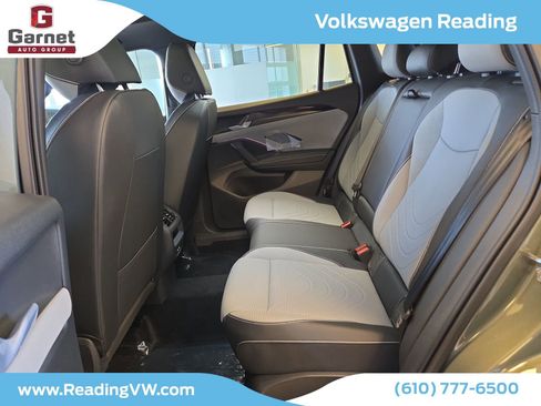 New 2026 Volkswagen Tiguan SE R-Line image 12