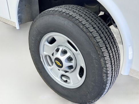 Used 2022 Chevrolet Silverado 2500 W/T w/ WT Convenience Package image 26