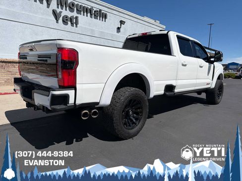 Used 2025 Ford F350 Platinum AWD/4WD image 3