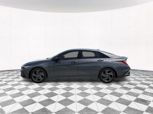 New 2026 Hyundai Elantra Sport image 3