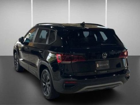 Used 2023 Volkswagen Taos S FWD image 7