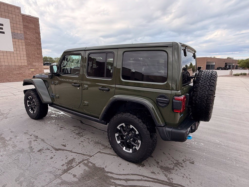 Used 2024 Jeep Wrangler Unlimited Rubicon 4xe AWD/4WD image 11
