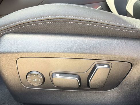 New 2026 BMW 530i image 13