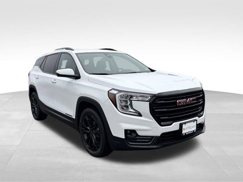 Used 2022 GMC Terrain SLT w/ Elevation Edition AWD/4WD image 37