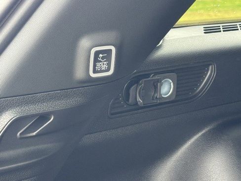 New 2025 Jeep Grand Cherokee Limited w/ Trailer Tow Package image 32