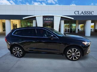 Used 2022 Volvo XC60 B5 Momentum w/ Climate Package video 2