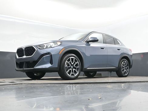 Used 2025 BMW X2 xDrive28i image 38