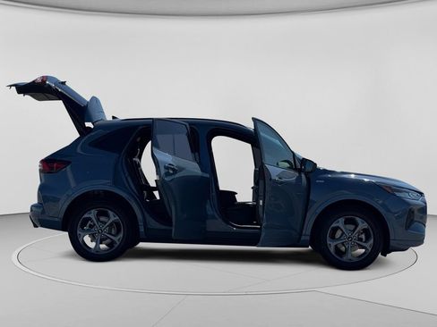 Used 2024 Ford Escape ST-Line w/ Equipment Group 301A FWD image 32