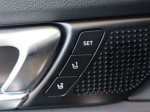Used 2023 Kia Telluride SX Prestige X-Pro AWD/4WD image 18