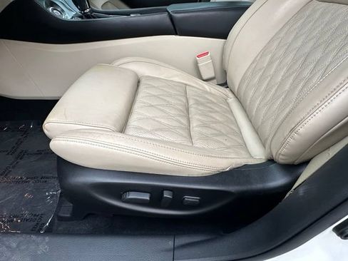 Certified 2023 Nissan Maxima Platinum w/ Sport Mat Group FWD image 24