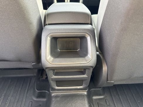 Used 2022 Volkswagen Taos S image 25