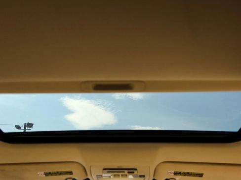 Used 2011 Lexus ES 350 FWD image 18