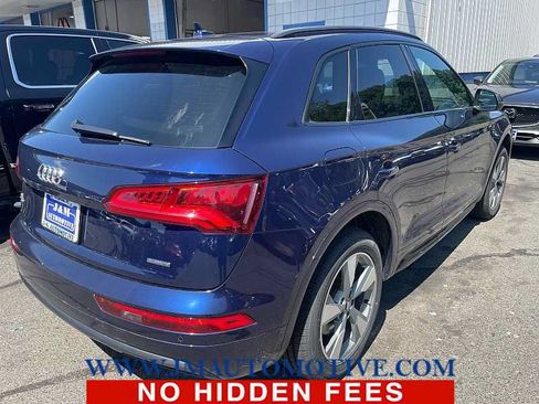 Used 2020 Audi Q5 2.0T Premium w/ Titanium Sport Package AWD/4WD image 3