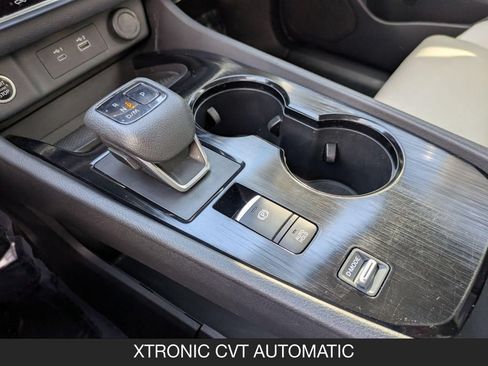 Used 2021 Nissan Rogue SV w/ Premium Package FWD image 16