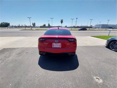 Used 2018 Kia Stinger GT2 AWD/4WD image 6