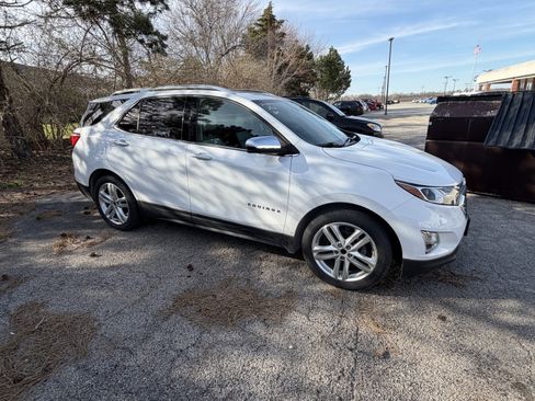 Used 2020 Chevrolet Equinox Premier image 6