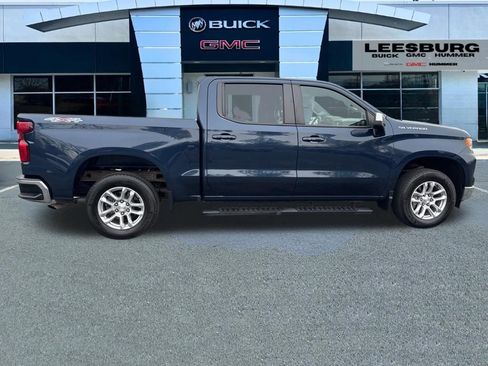 Used 2022 Chevrolet Silverado 1500 LT AWD/4WD image 8