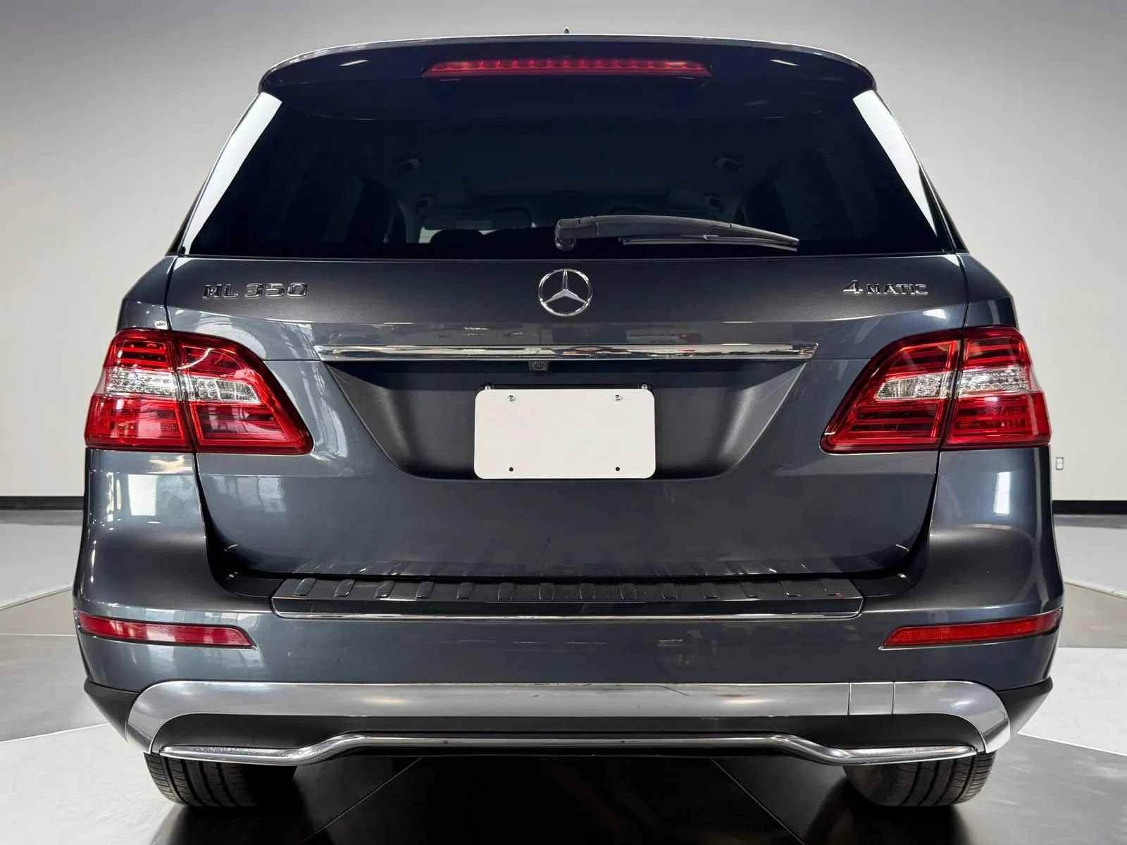 Used 2015 Mercedes-Benz ML 350 4MATIC w/ Premium 1 Package image 5