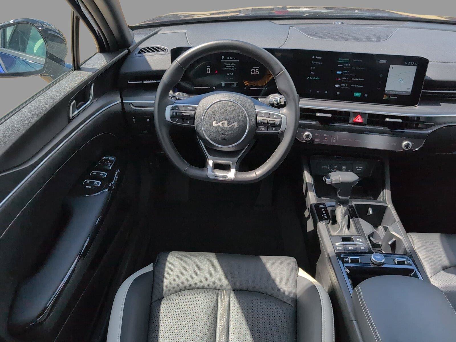 Used 2025 Kia K5 GT-Line w/ GT-Line Premium Package FWD image 27