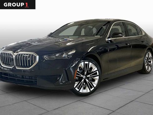 New 2027 BMW i5 eDrive40 RWD image 1