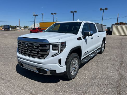 New 2026 GMC Sierra 1500 Denali w/ Technology Package AWD/4WD image 1