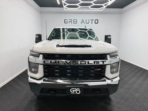 Used 2021 Chevrolet Silverado 2500 LT w/ Z71 Off-Road Package AWD/4WD image 2