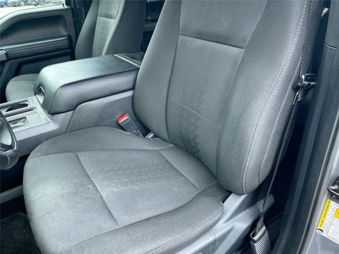 Used 2020 Ford F150 XLT w/ Equipment Group 302A Luxury AWD/4WD image 9